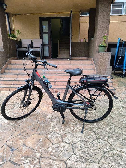 Bicicleta electrica Cube mărimea S