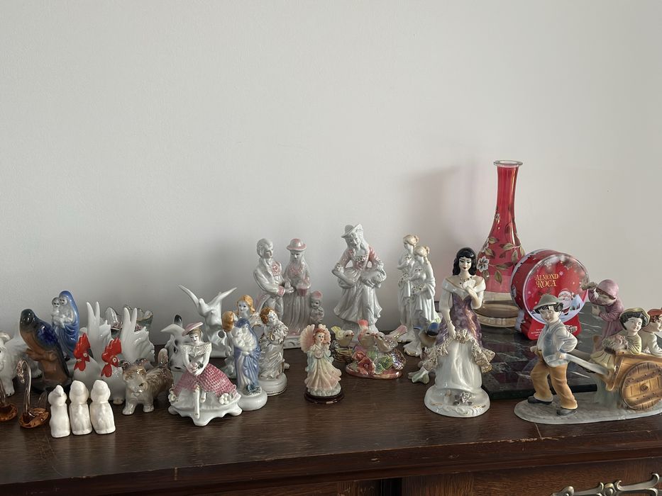 Bibelouri de vanzare