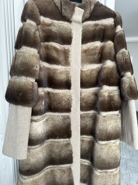 Шуба-пальто норковая.