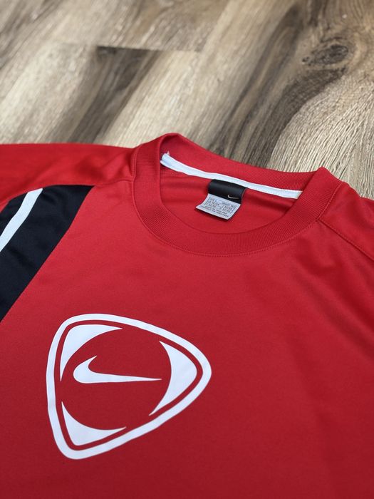 Tricou Nike retro red