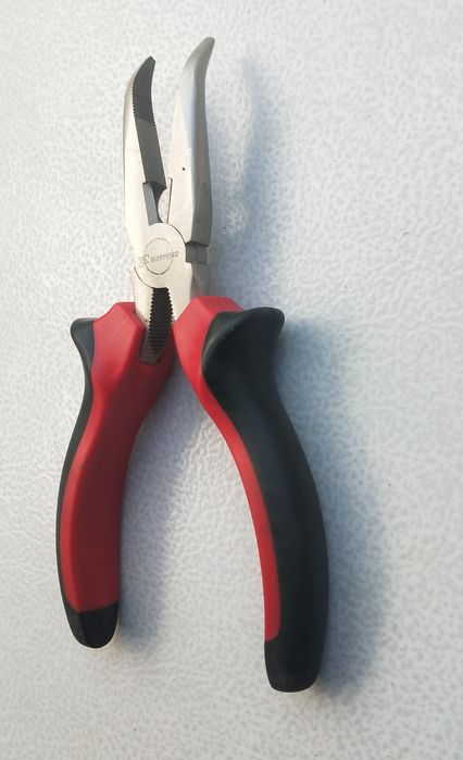 Длинногубцы. Инструмент. Matrix. Плоскогубцы. Круглогубцы.