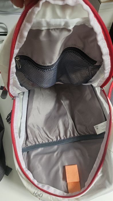 Rucsac ciclism CUBE Pure 11 White/Blue – foarte ușor, stare excelentă