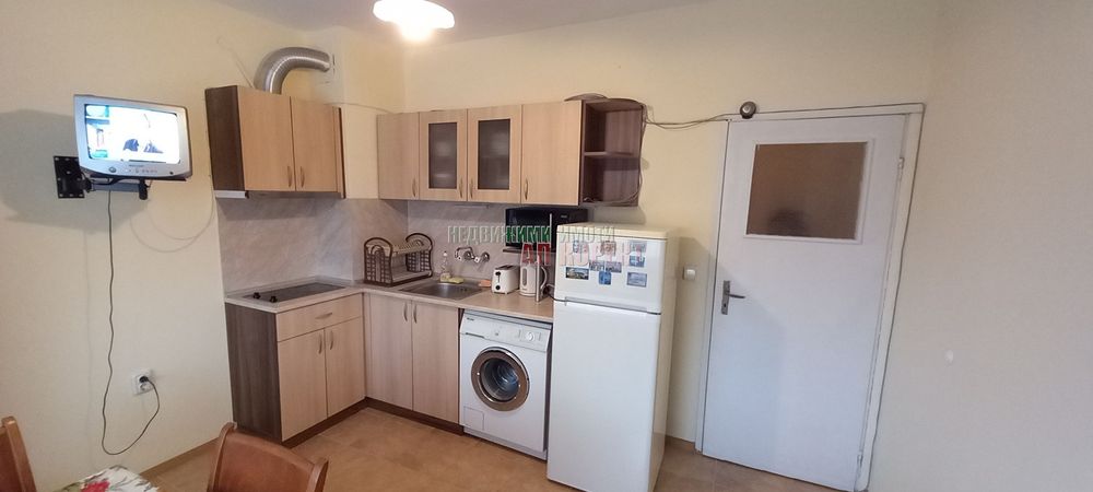 3-стаен в Варна-Базар Левски площ 65 цена 350 евро