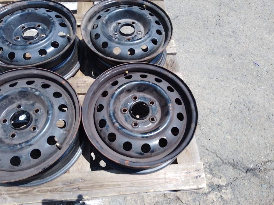 15 цола 5 х 114,3 мм Кия / Хюндай - 5,5 инча/ ЕТ 47