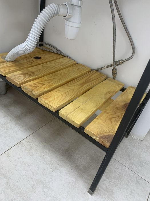 Продам раковину в ванную.