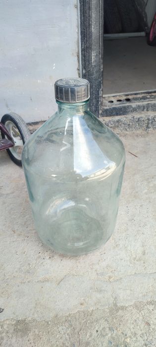Бутыль стеклянная