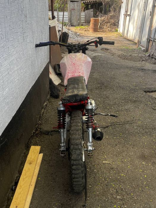 Продается мотоцикл 200 кубов