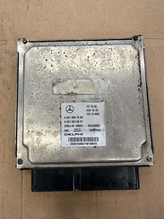 Компютър Ecu om651 W176