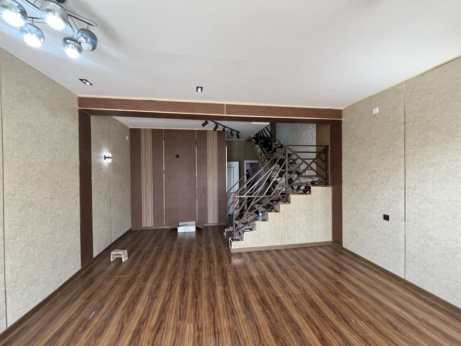 Keles Fozilovda uy sotiladi 1,3-sutuk