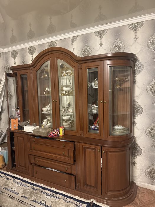 Мебелный гарнитур для гостевой стенка