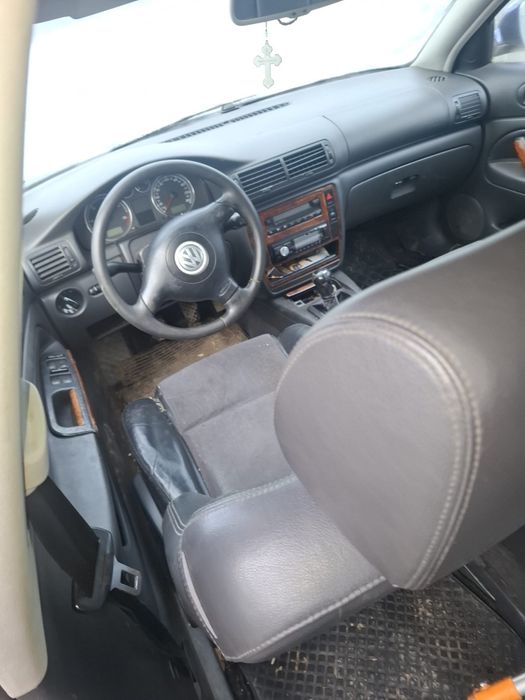 Vând Volkswagen Passat B5.5