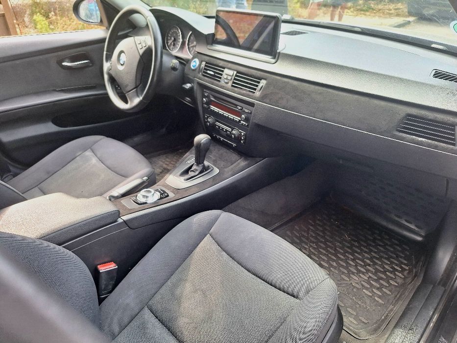 BMW 325 i бензин