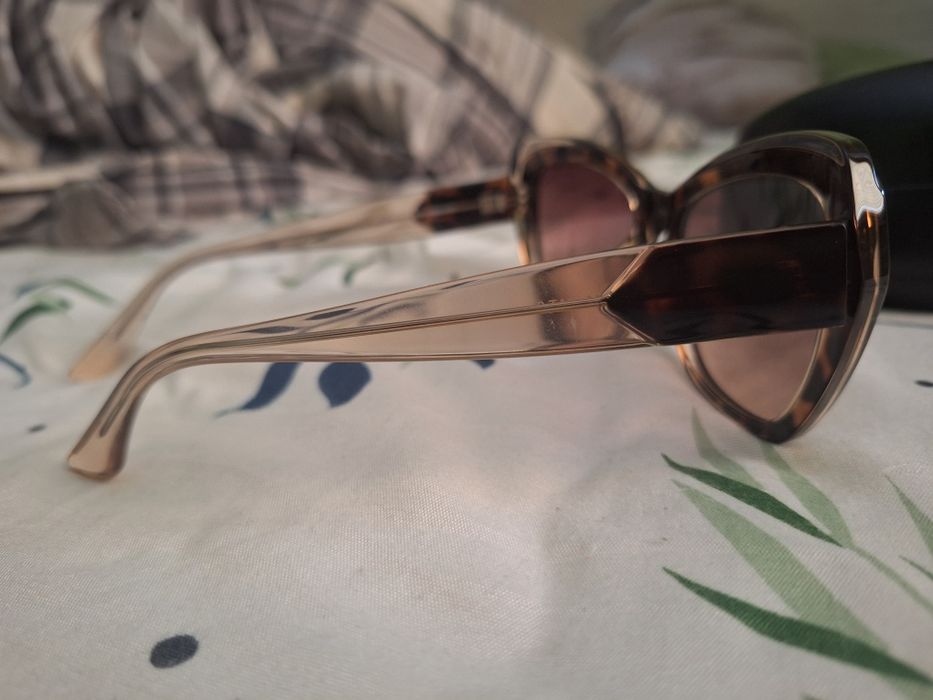 Дамски слънчеви очила Pfiffinger и Prous