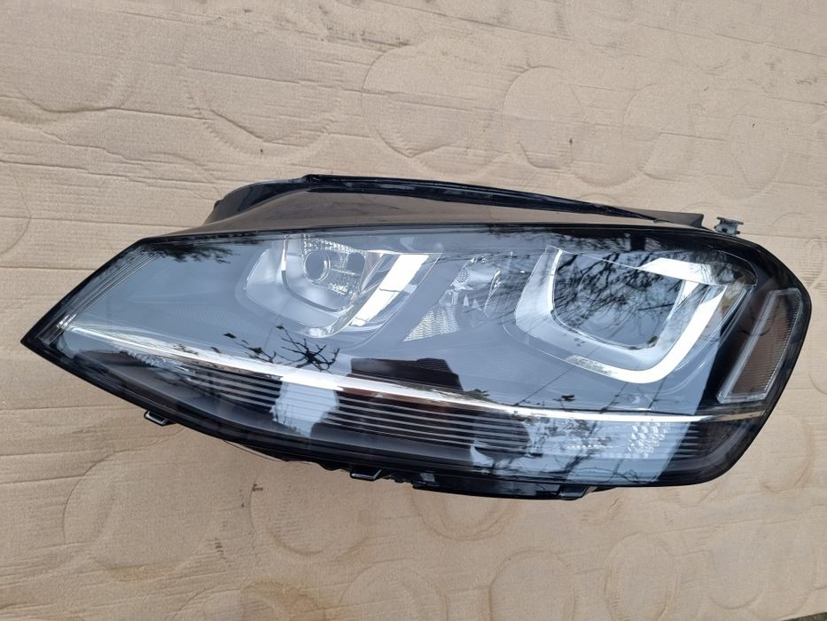 Far stanga bixenon VW Golf 7 Europa