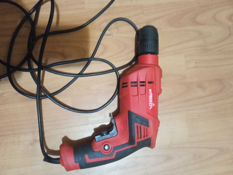Ударна бормашина 750W My project
