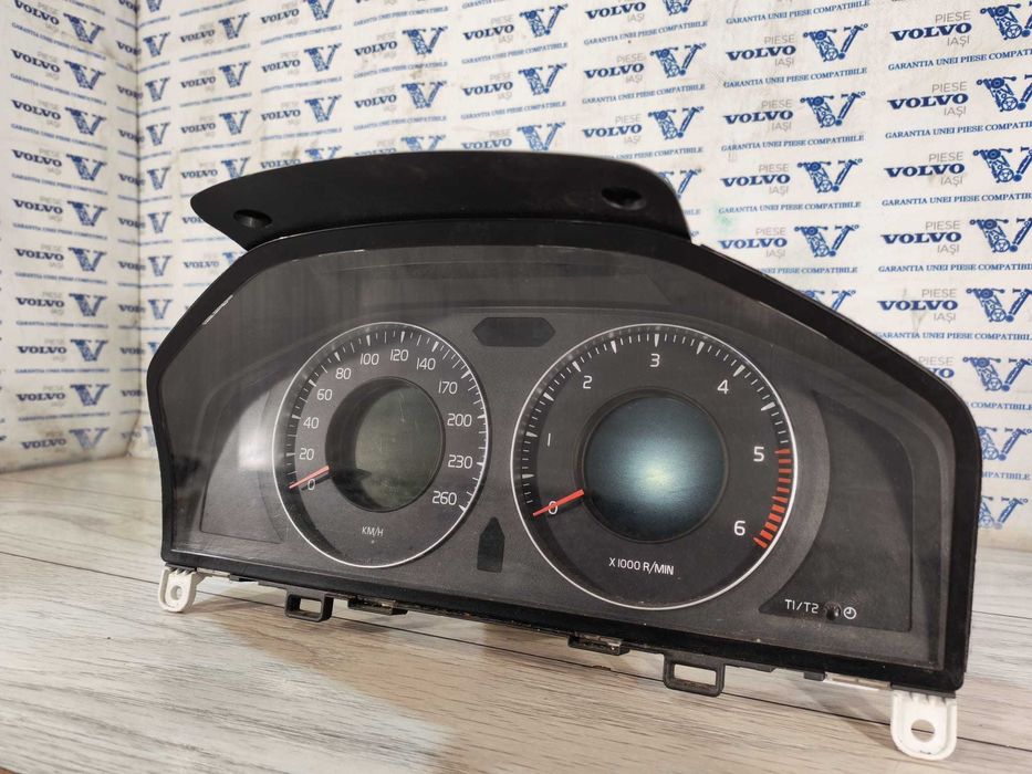 Ceas bord VOLVO S60 V60 V70 S80 XC70 XC60 DIESEL 2008-2013 de Europa