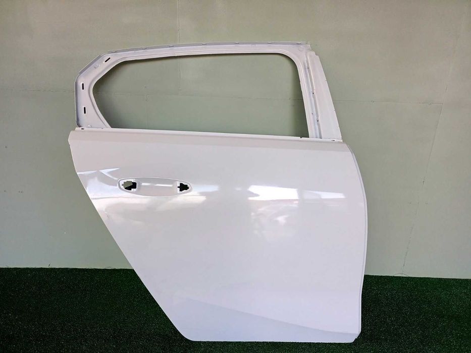 врата задна дясна Opel Astra L 2021-2025 г. #1010V