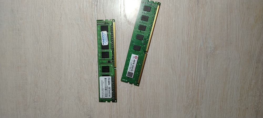 Оперативная память  DDR3 4x2