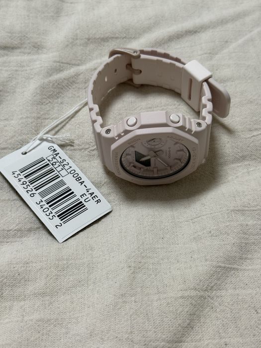 Продам новые часы Casio G-Shock