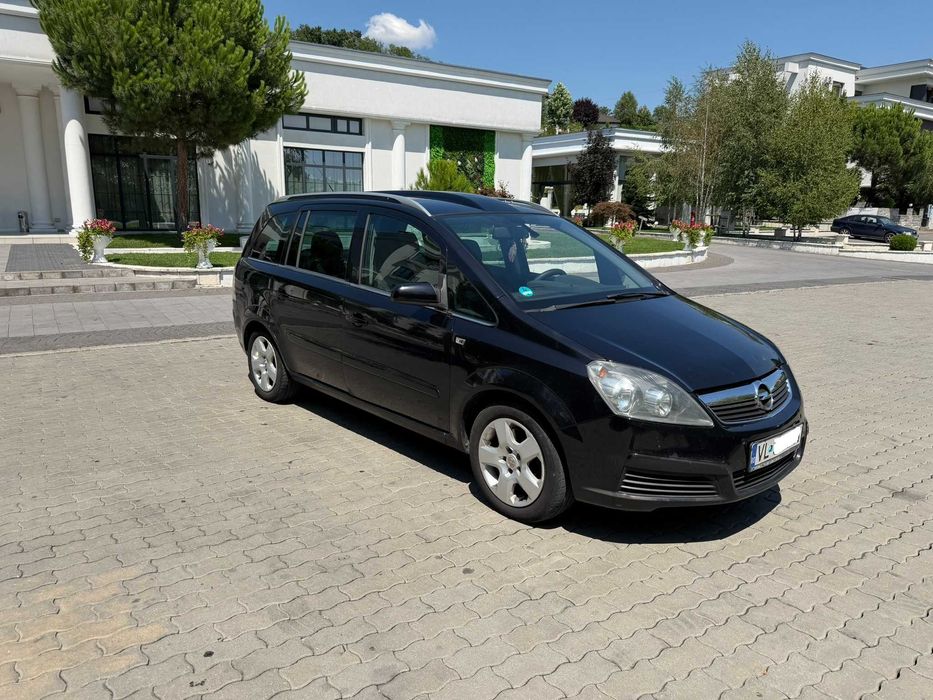Opel Zafira 1.9Cdti 150cai Carlig-Panoramic