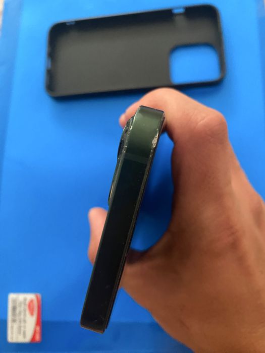 Iphone 13 green