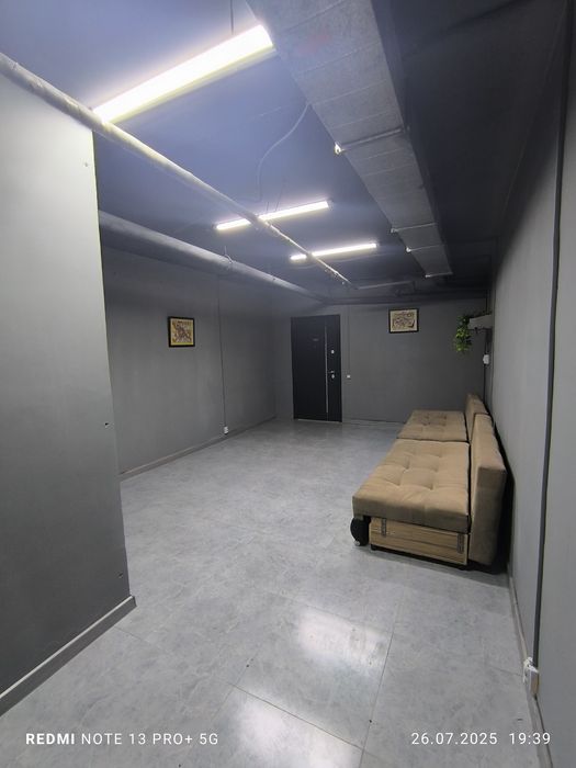 Сдам  цокольное помещение 65