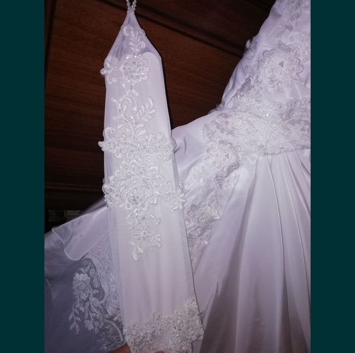 Фата, перчатки в ПОДАРОК! Свадебное платье.