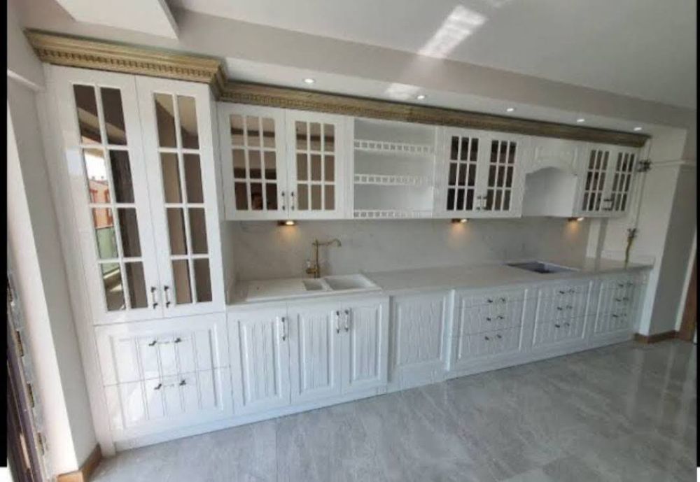 Кухня неокласстка