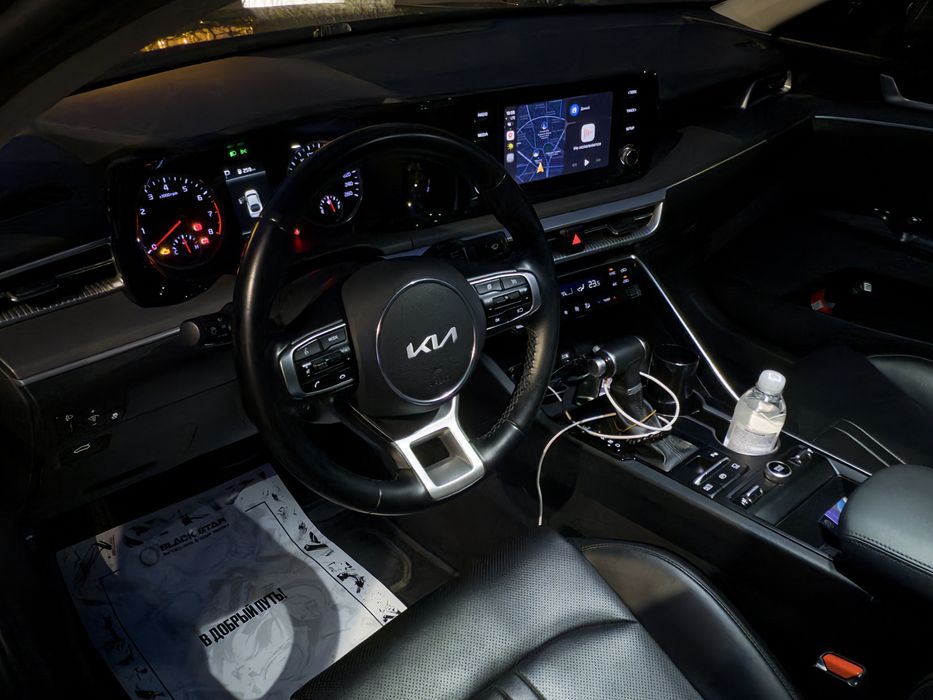 Продам KIA K5 2021 года