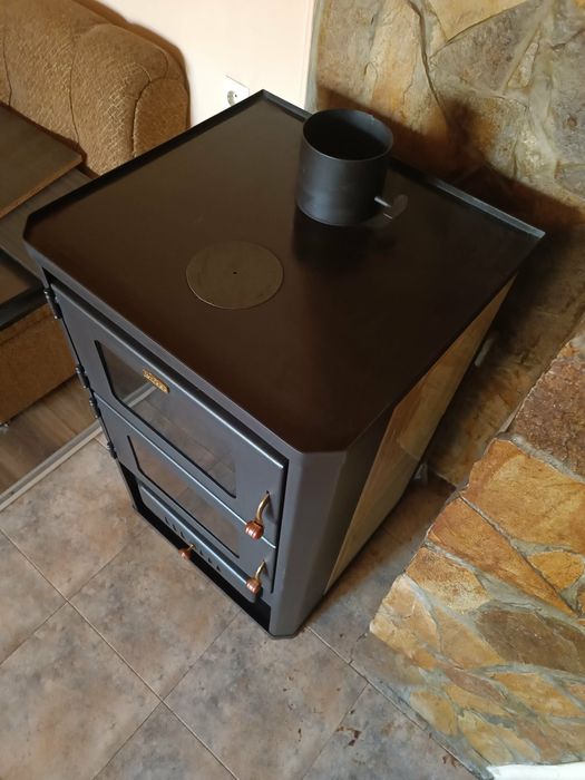 Камина с фурна на дърва с водна риза Prity FG W15