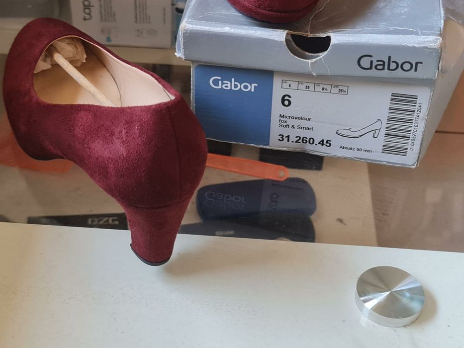 Vind Pantofi Gabor noi