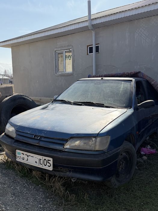 Продается Митсубиси голланд , пежо