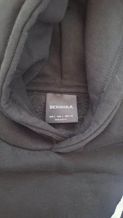 Слуичъри bershka, zara, stussy