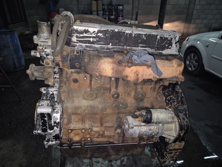 Моторчик 94 мини экскаватор учун