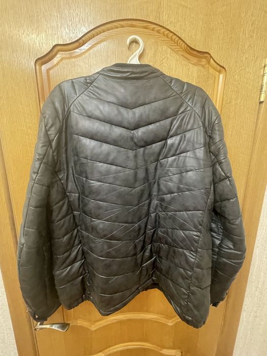 Мужская куртка Guess