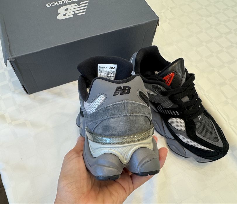 New Balance 9060