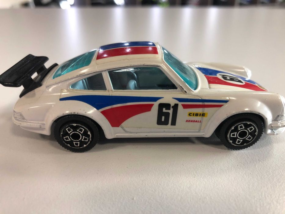 Колекционерски модел метална количка PORSCHE 911 CARERRA CUP 1:43 NEW