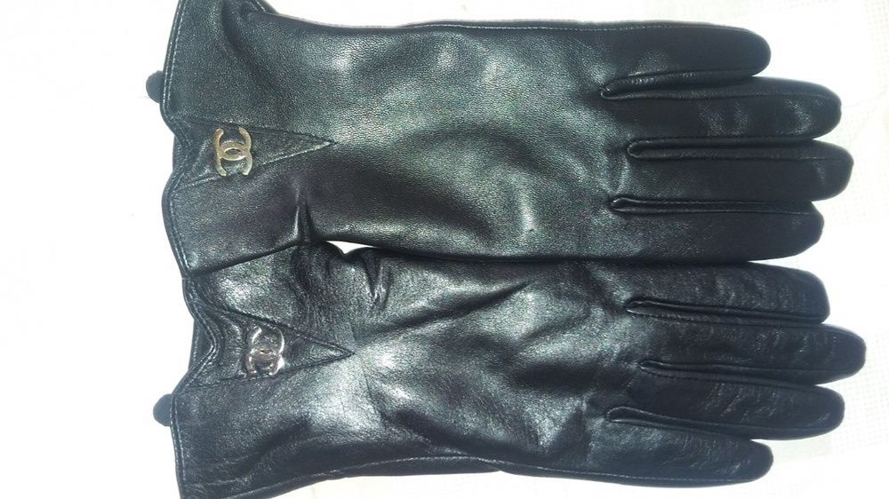 Кожанные перчатки