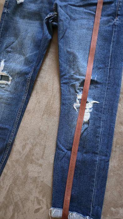 Мъжки дънки Pull & Bear и GAP
