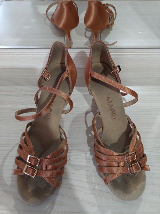 Туфли для танцев