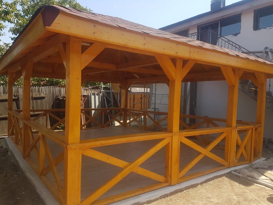 Foișor din lemn -pergole.