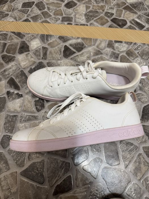 Дамски кецове Adidas