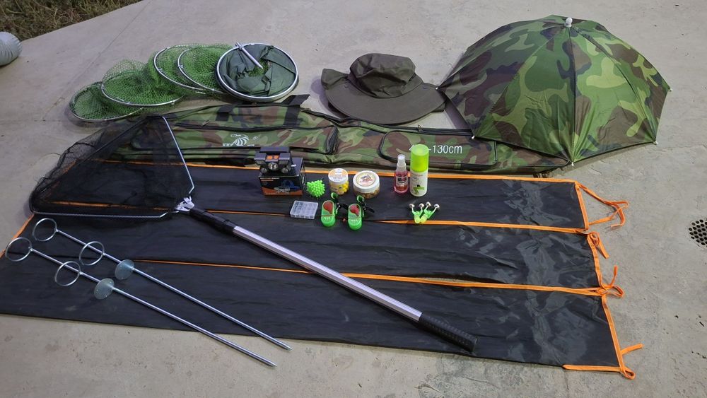 Karpoviy qarmoq to'plam sotiladi.