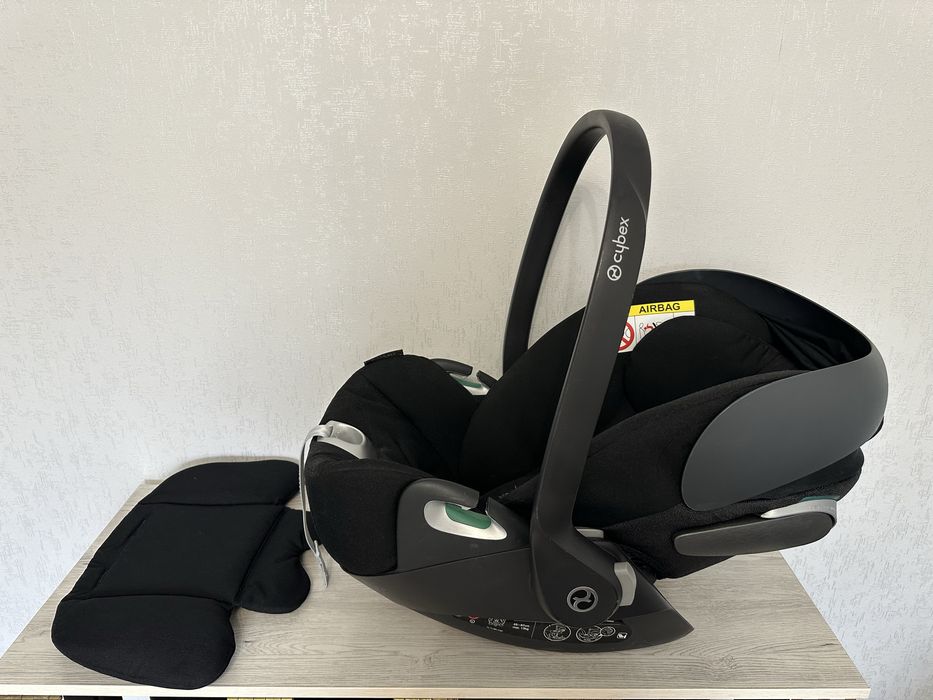 Автокресло / автолюлька Cybex Cloud Z2 i-Size Plus, Deep Black