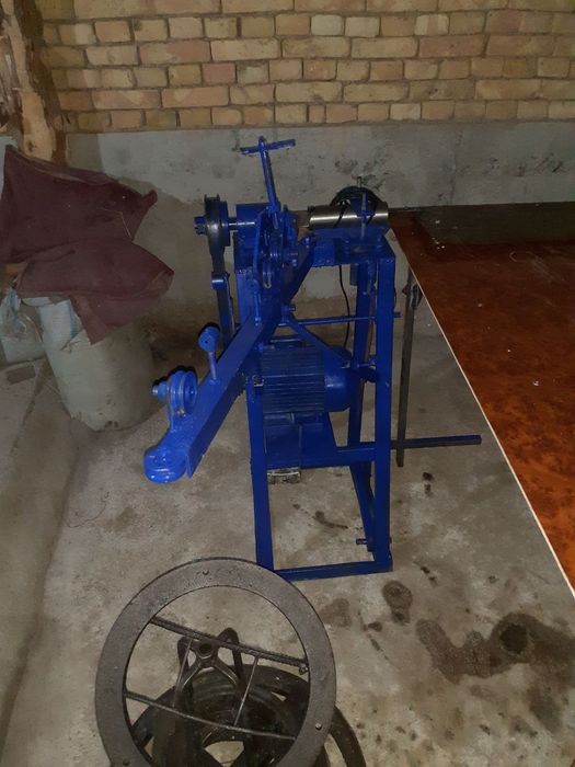 Сетка Забор ишлаб чикарадиган станок сотилади