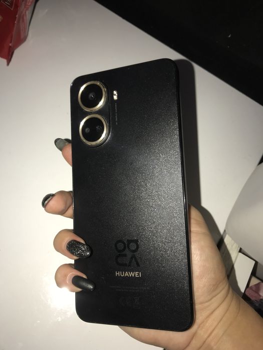 Продава се Huawei nova 10se