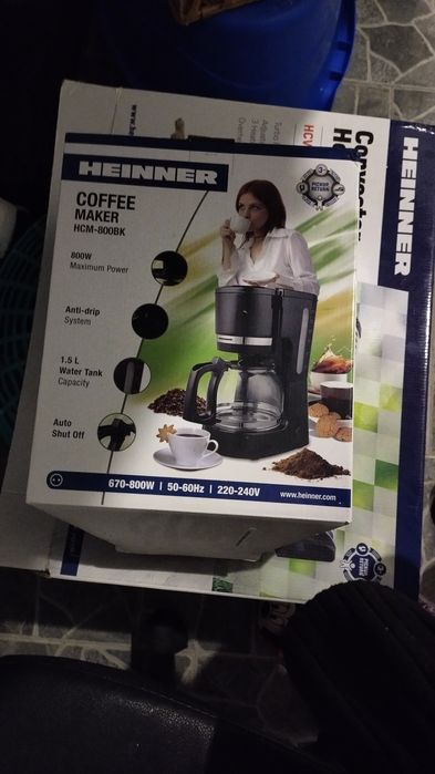 Cafetieră Hainner 12 cești