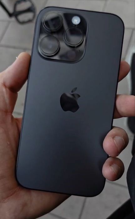 Продам iPhone 14 Pro 256gb Black