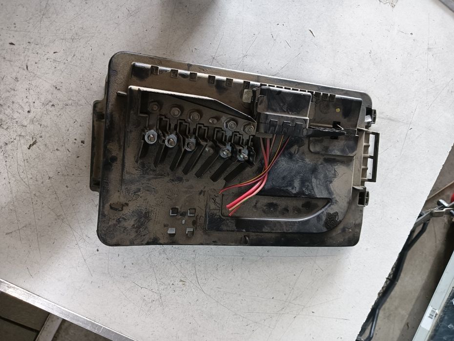 Capac Baterie Cu Sigurante Skoda Fabia (6Y2) [ 1999 - 2008 ]