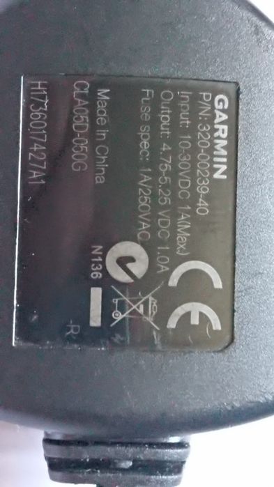 Alimentator pentru navigați gps Garmin